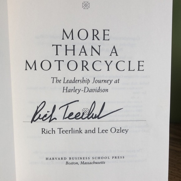 “More Than a Motorcycle” Autographed Vintage Hardback about H-D - Picture 10 of 10
